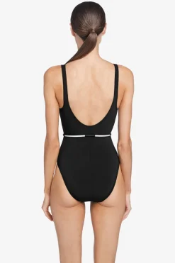 Emma One Piece