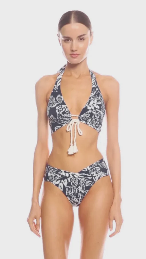 Indah Twist Bottom